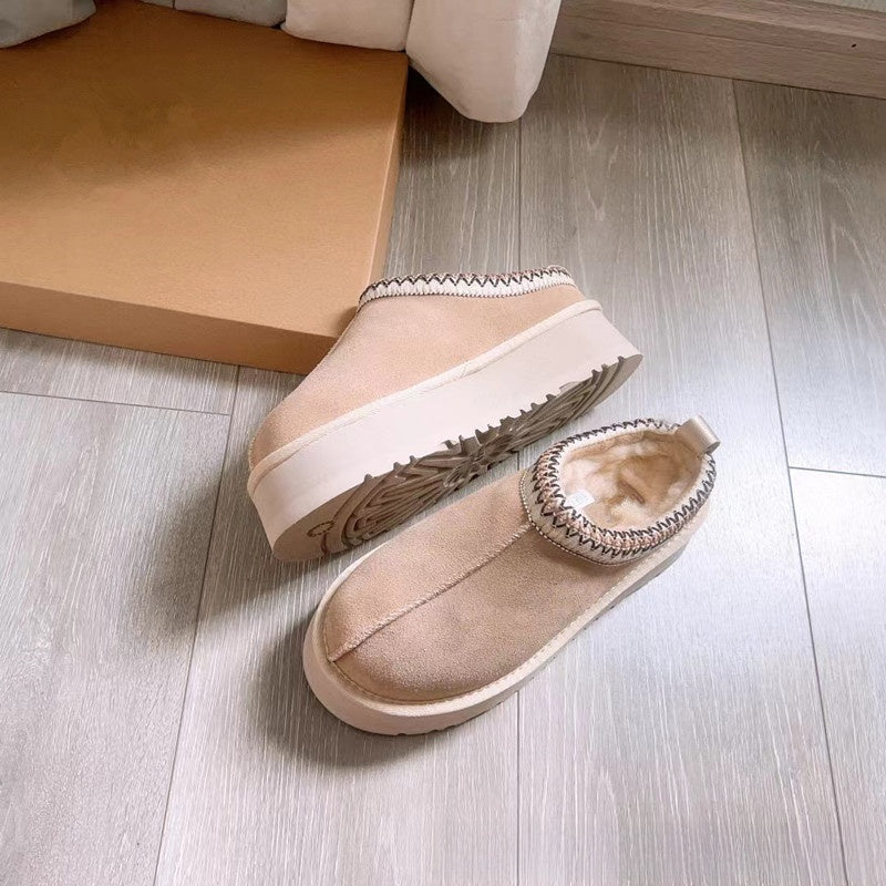 Fluffy Woven-Collar Platform Boots