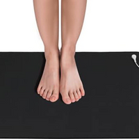 Bare feet on the Grounding Mat