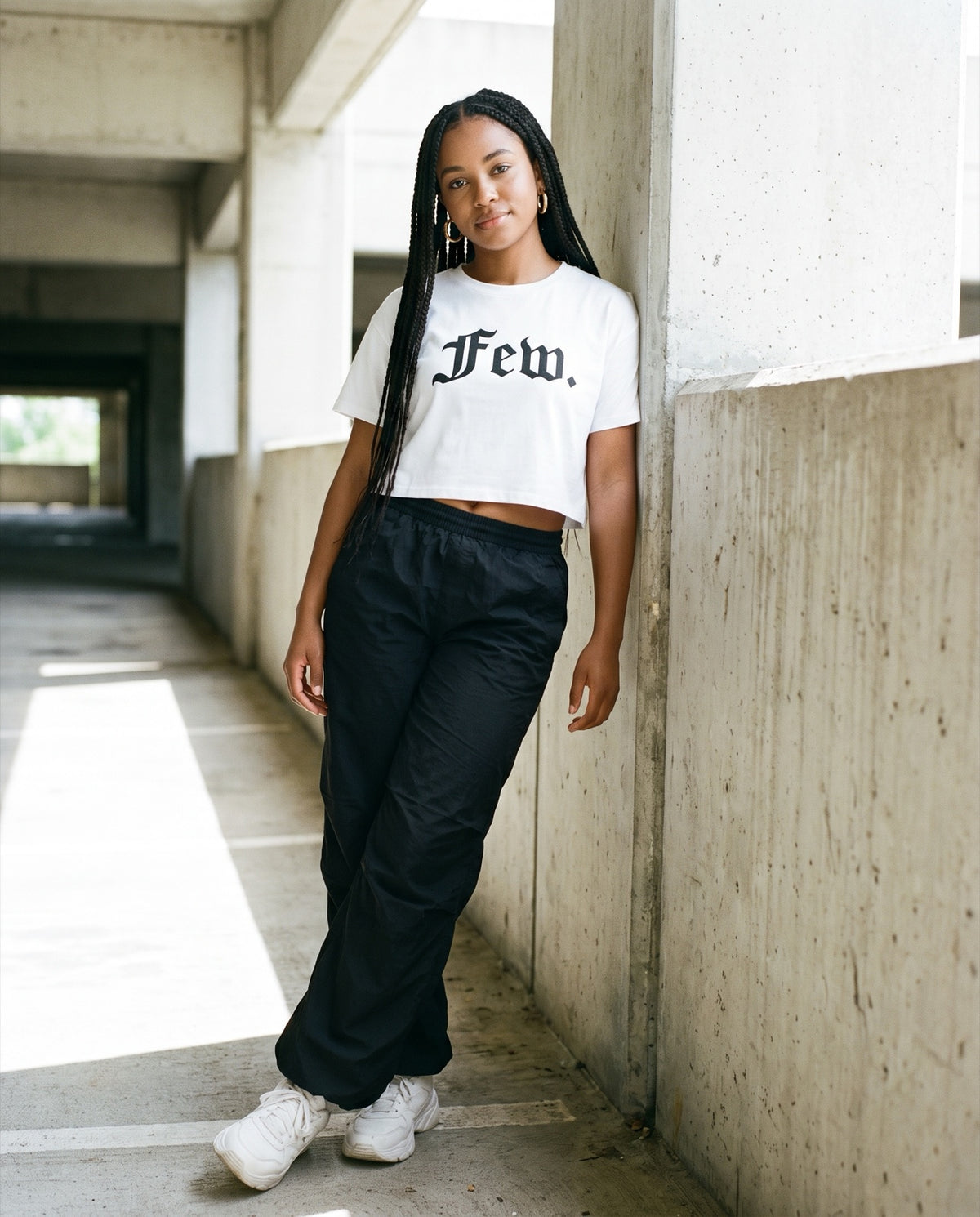 few-black crop-women worn